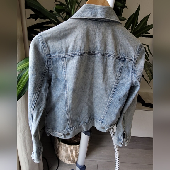 Gap Jean Jacket - Picture 4 of 4